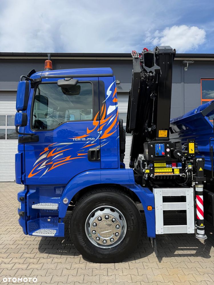 MAN TGM TGL TGS 18.250 // E6 // Klimatyzacja /  wywrotka + HDS HMF z pilotem // 4x2 // budowlanka // kiper wywrot żuraw dzwig kran crane - 30
