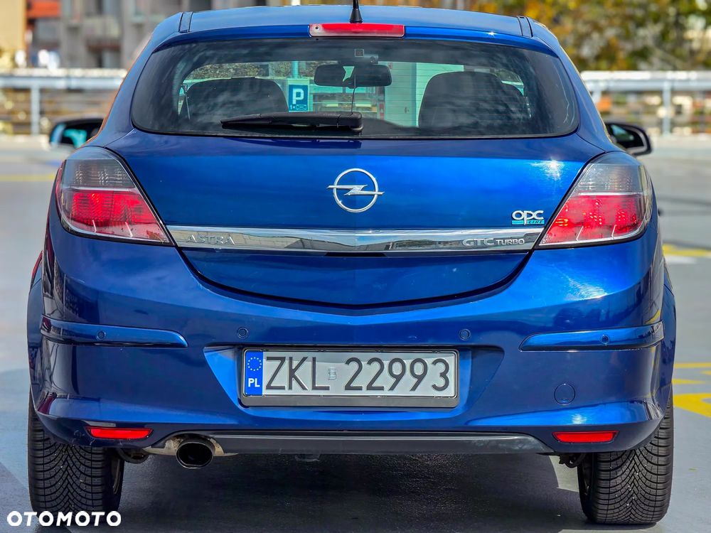 Opel Astra 1.6 T Sport - 10