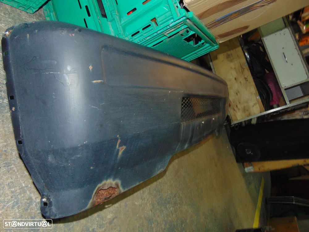 Mitsubishi L300 para-choques - 4