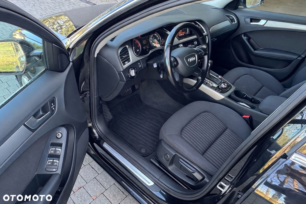 Audi A4 Avant 2.0 TDI Multitronic - 26