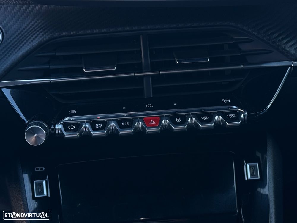 Peugeot e-2008 54 kWh Allure - 16
