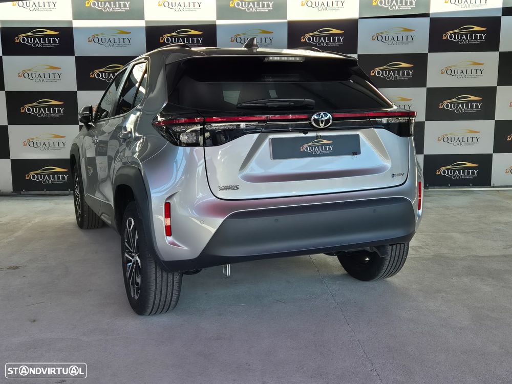 Toyota Yaris Cross 1.5 HDF Luxury - 20