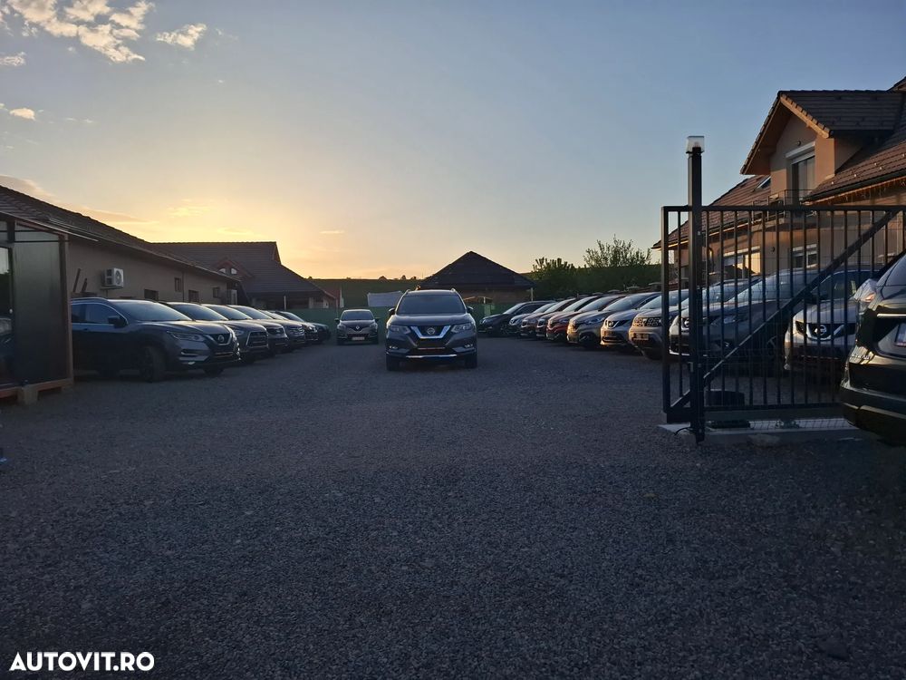 Nissan Qashqai 1.3 DIG-T TEKNA - 38