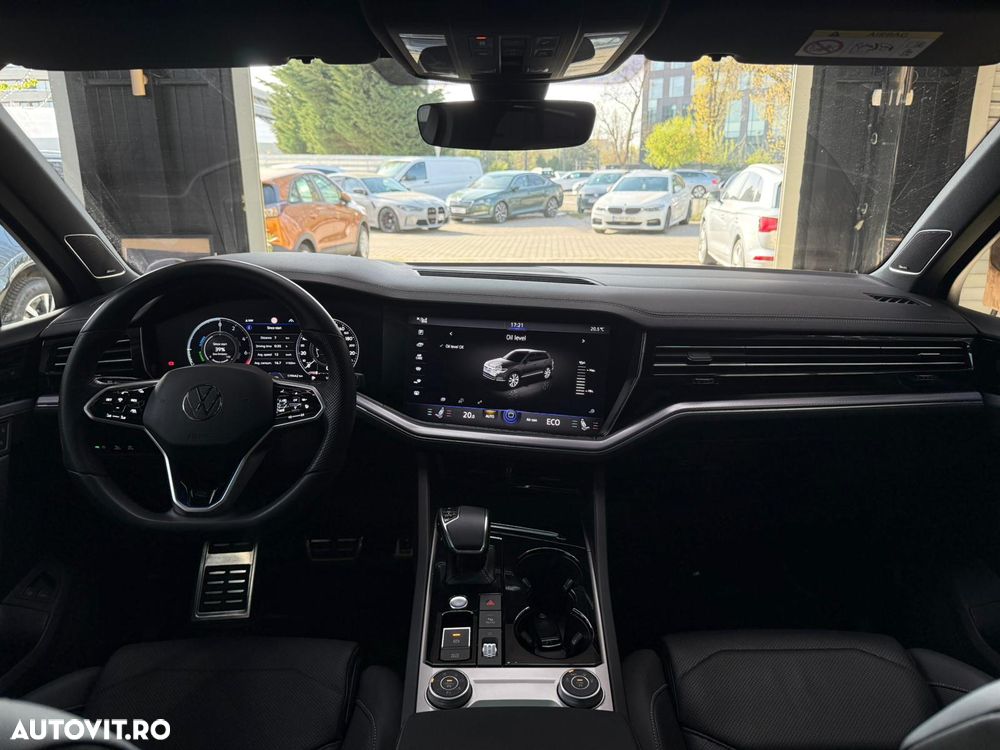 Volkswagen Touareg - 15