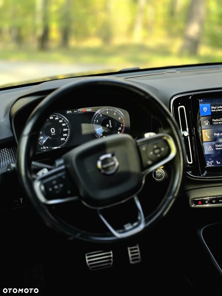 Volvo XC 40 T5 AWD R-Design - 6