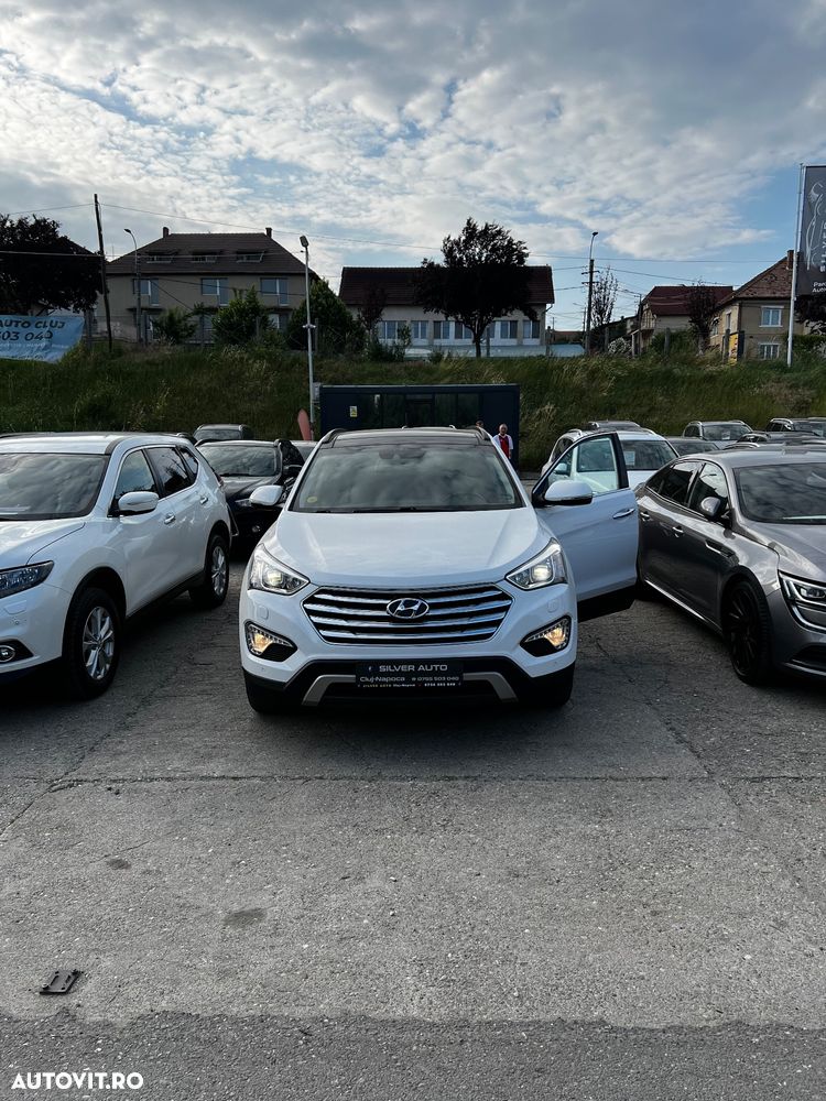 Hyundai Grand Santa Fe 2.2 CRDi ISG 4WD Aut. Luxury - 2