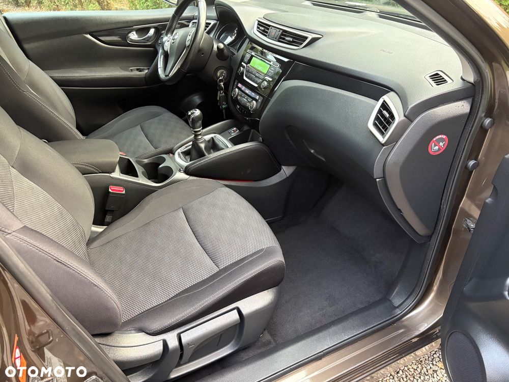 Nissan Qashqai - 10
