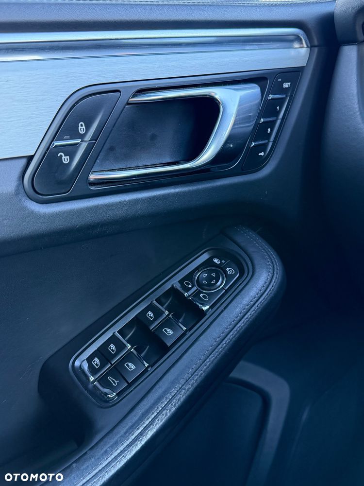 Porsche Macan S PDK - 17