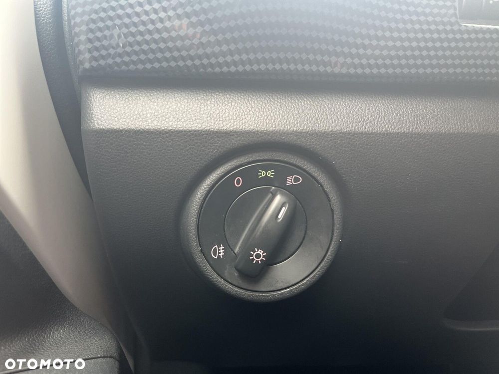 Volkswagen up! 1.0 move - 14