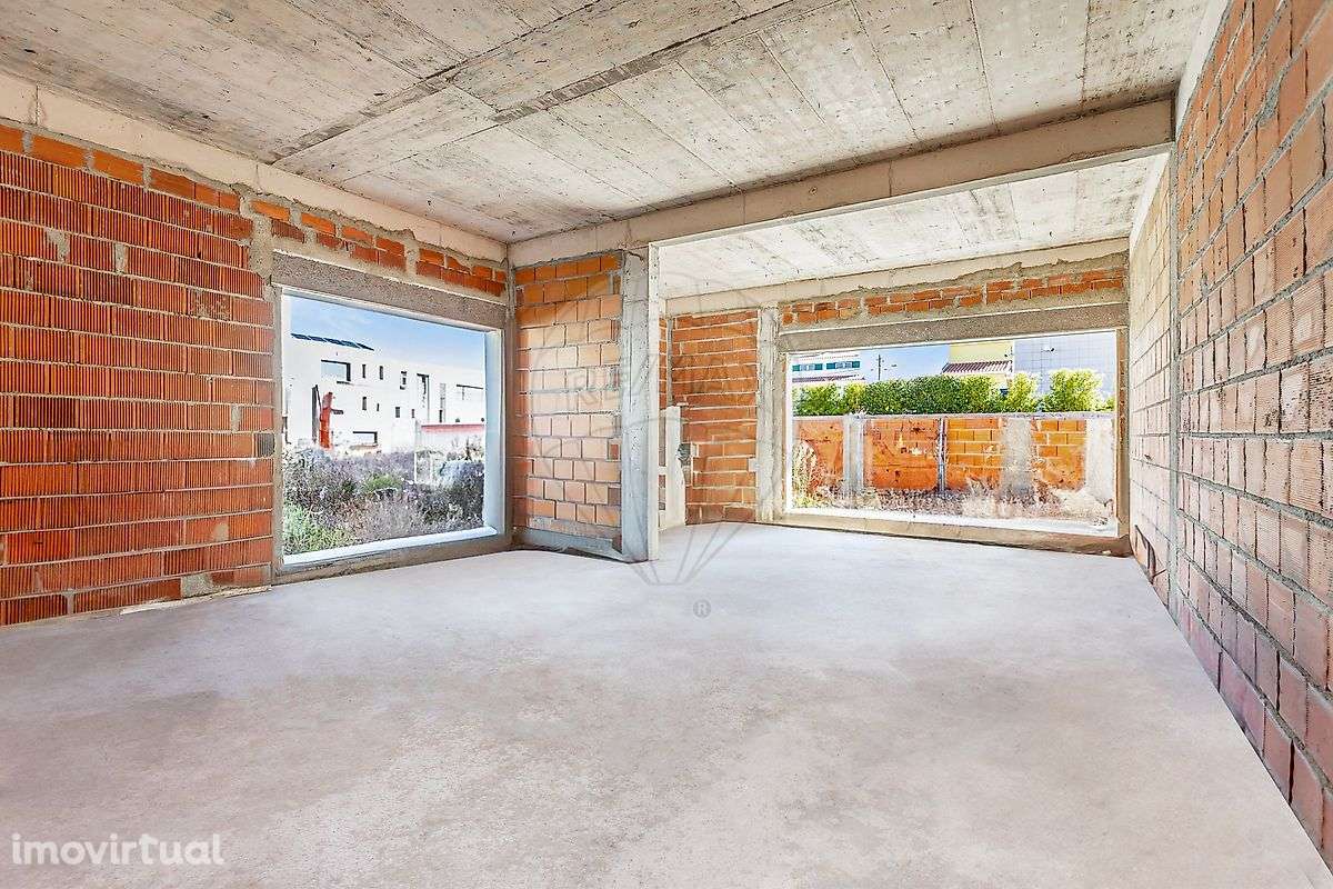 Moradia T4 para venda - Grande imagem: 2/26