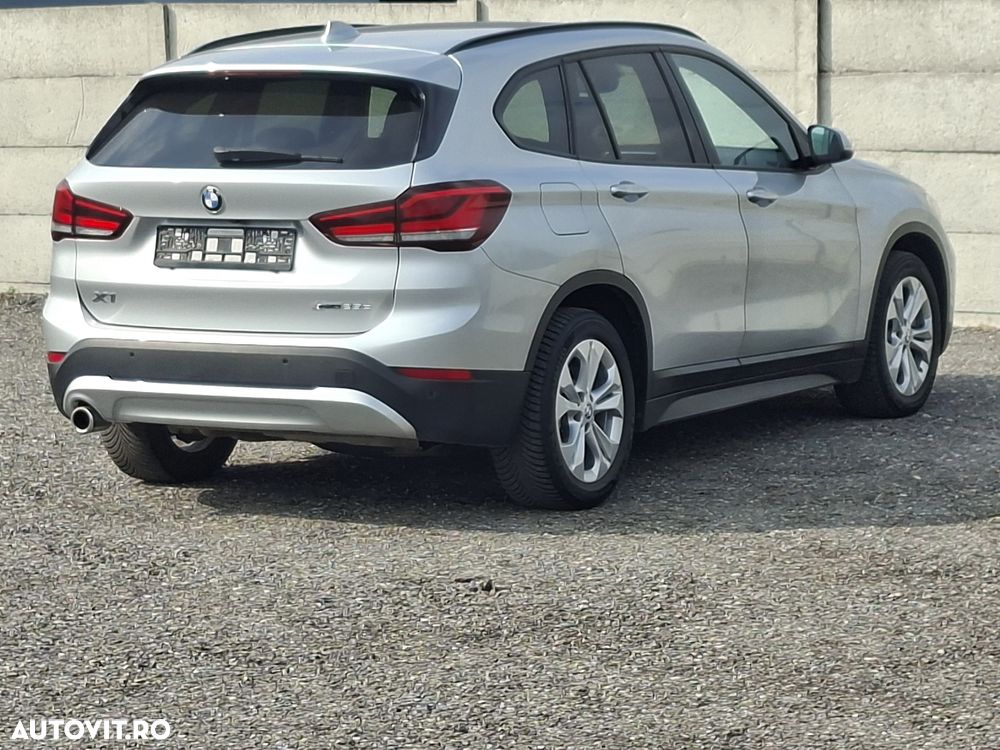 BMW X1 xDrive25e Advantage - 4