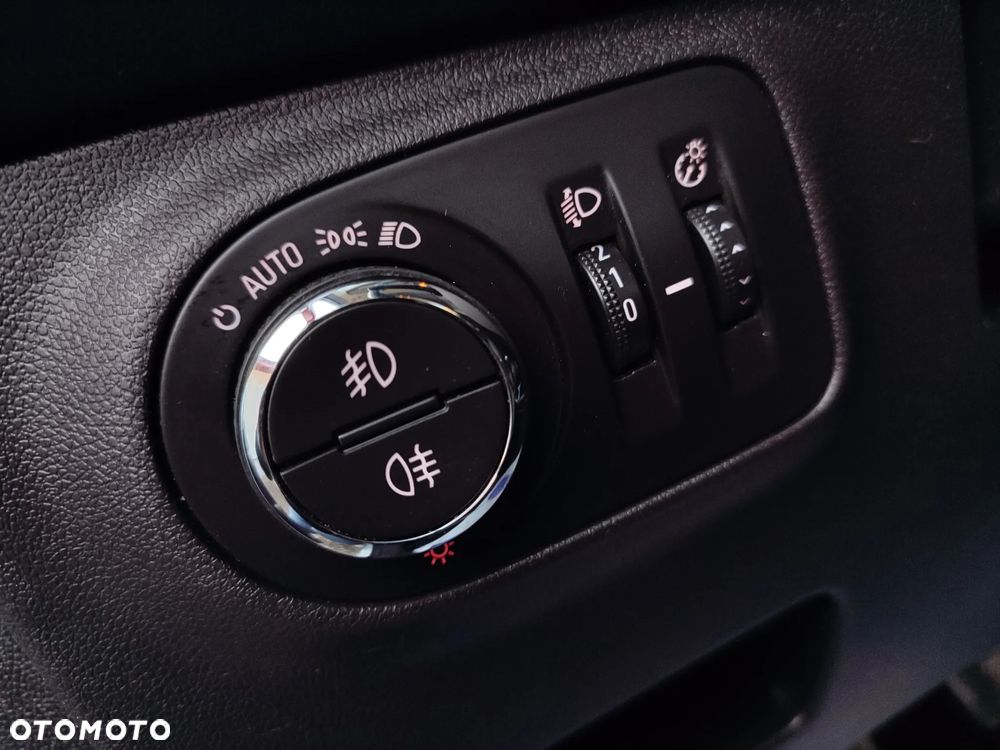 Opel Corsa 1.4 Turbo ecoFLEX Start-Stop Innovation - 29