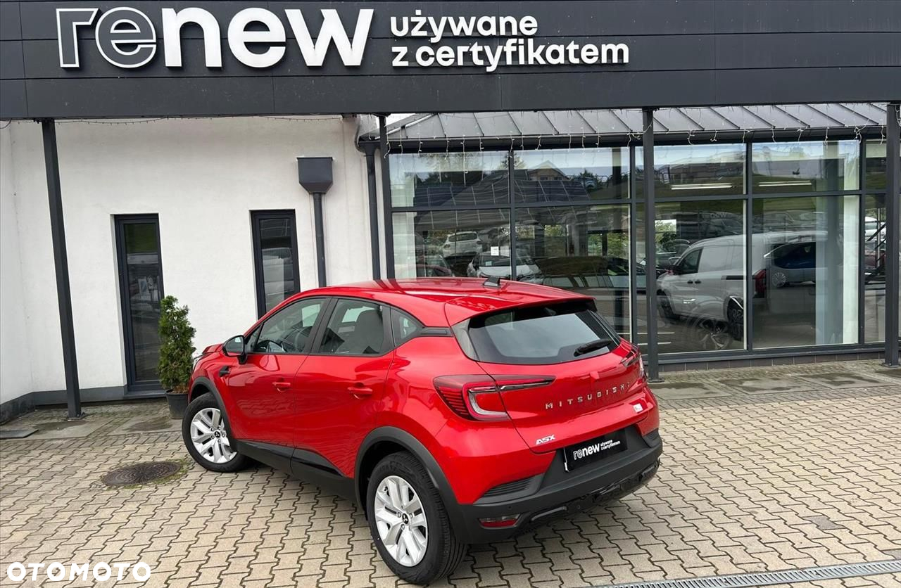 Mitsubishi ASX - 5