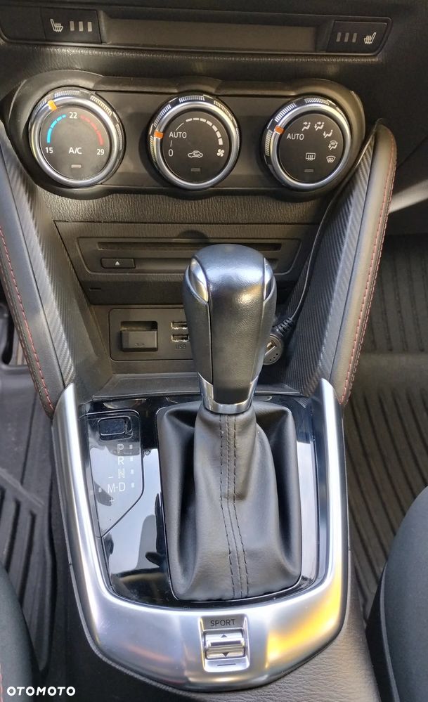 Mazda 2 - 12