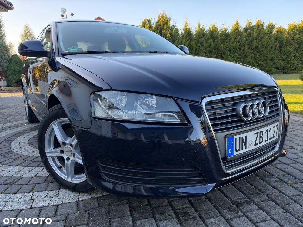 Audi A3 Sportback 1.4 TFSI Attraction - 1