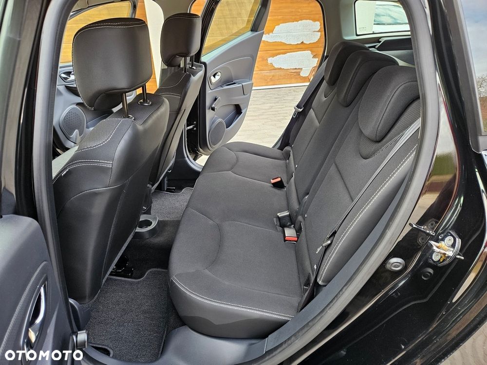Renault Clio - 21