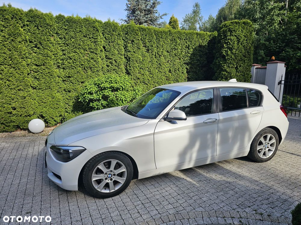 BMW Seria 1 116d EfficientDynamics Sport Line - 8