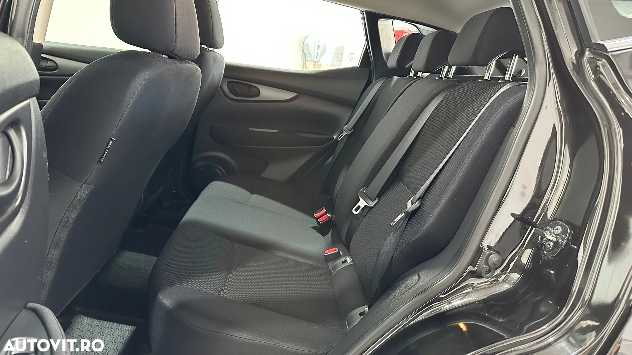 Nissan Qashqai 1.2 DIG-T Start/Stop Visia - 8