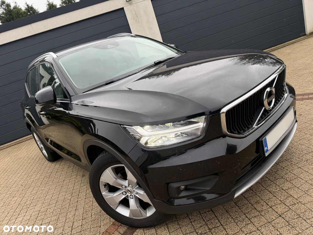 Volvo XC 40 T3 Geartronic Momentum Pro - 3