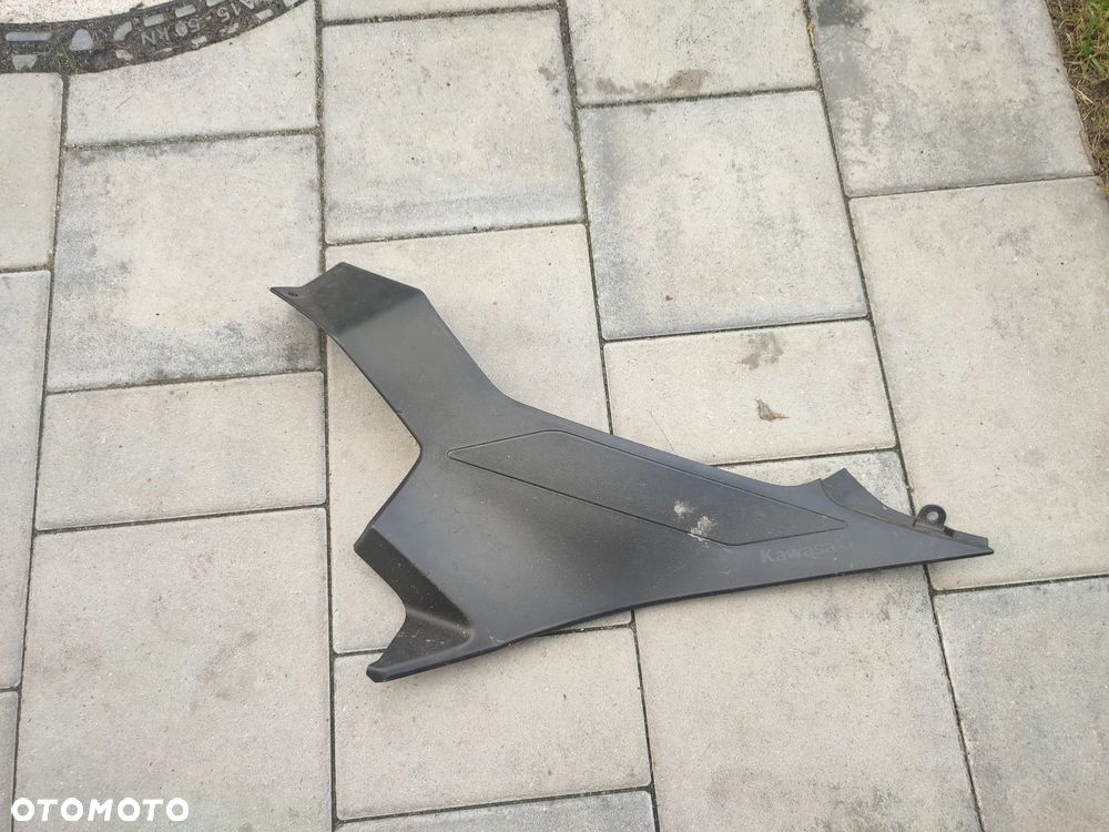 Wypełnienie owiewki, boku lewe Kawasaki Ninja 400 - 1