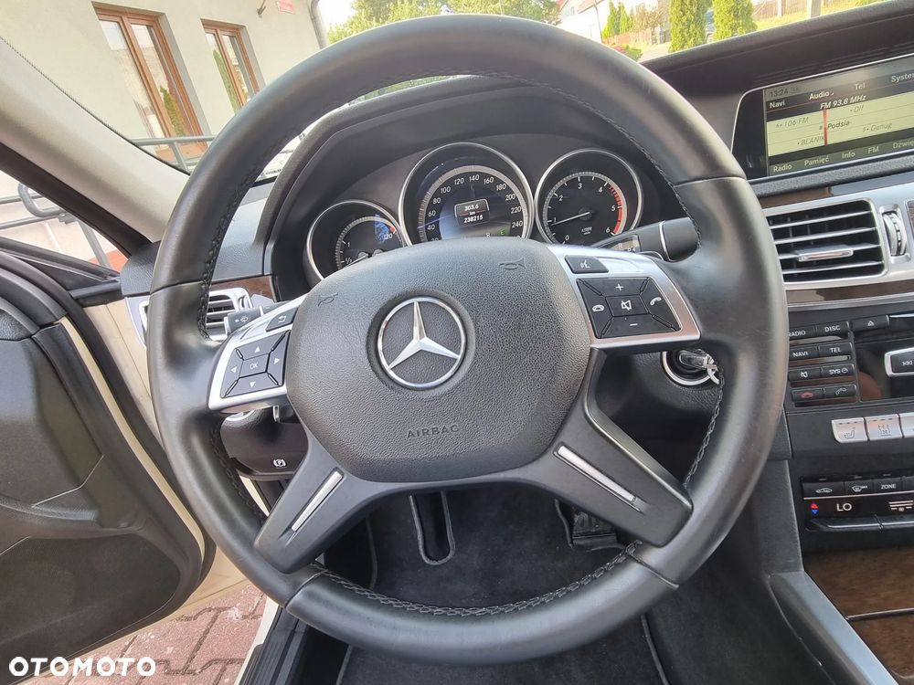 Mercedes-Benz Klasa E 200 CDI 7G-TRONIC - 33