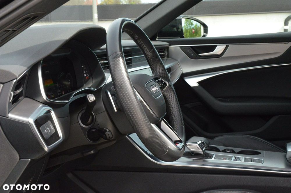Audi A6 Avant 55 TFSI e quattro S tronic sport - 24