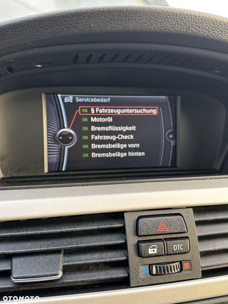 BMW Seria 3 318d DPF Edition Sport - 35