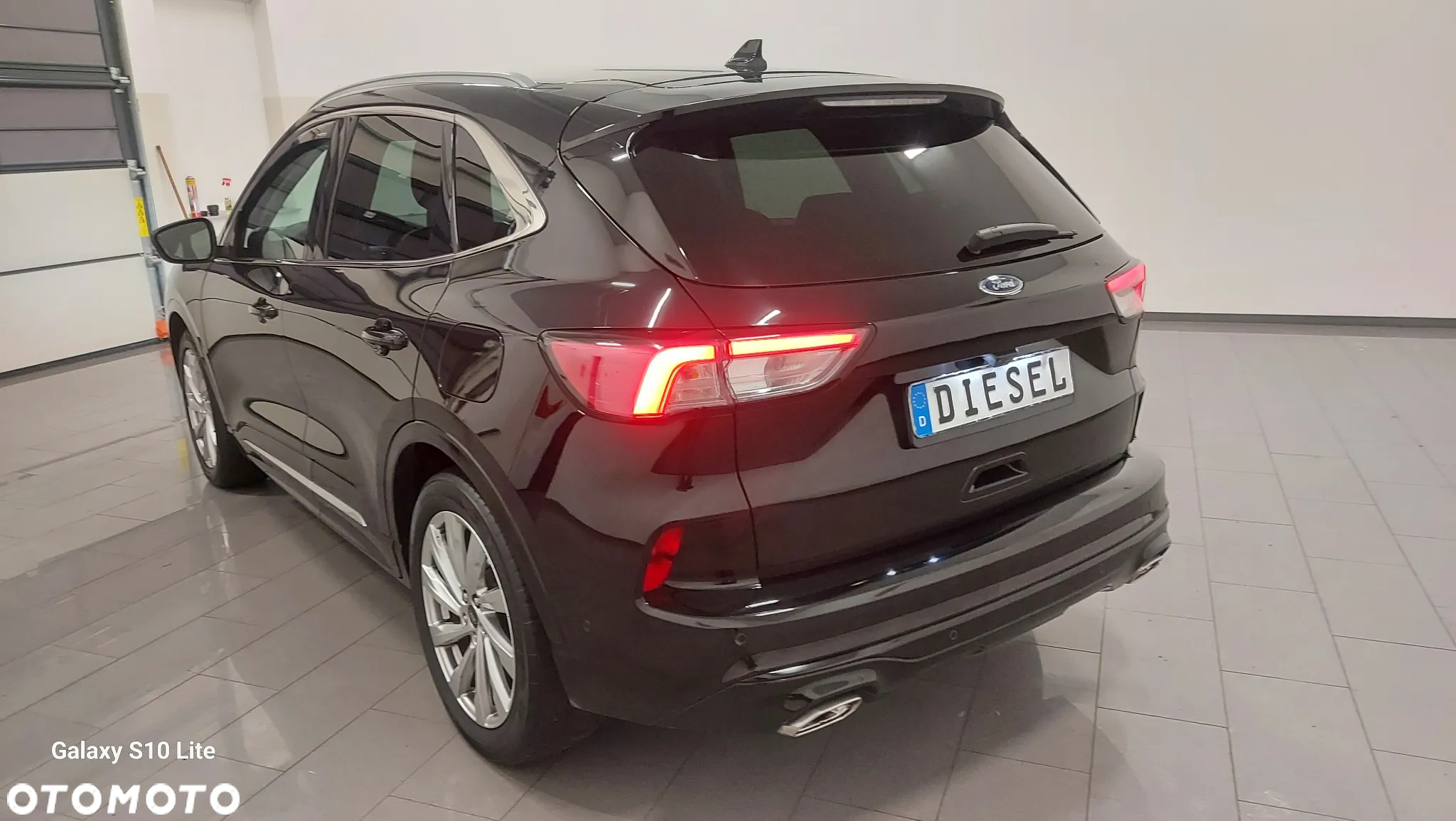Ford Kuga Vignale 2.0 EcoBlue AWD - 4