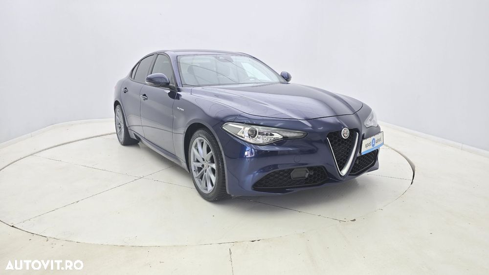 Alfa Romeo Giulia 2.0 Turbo RWD AT8 Super - 5