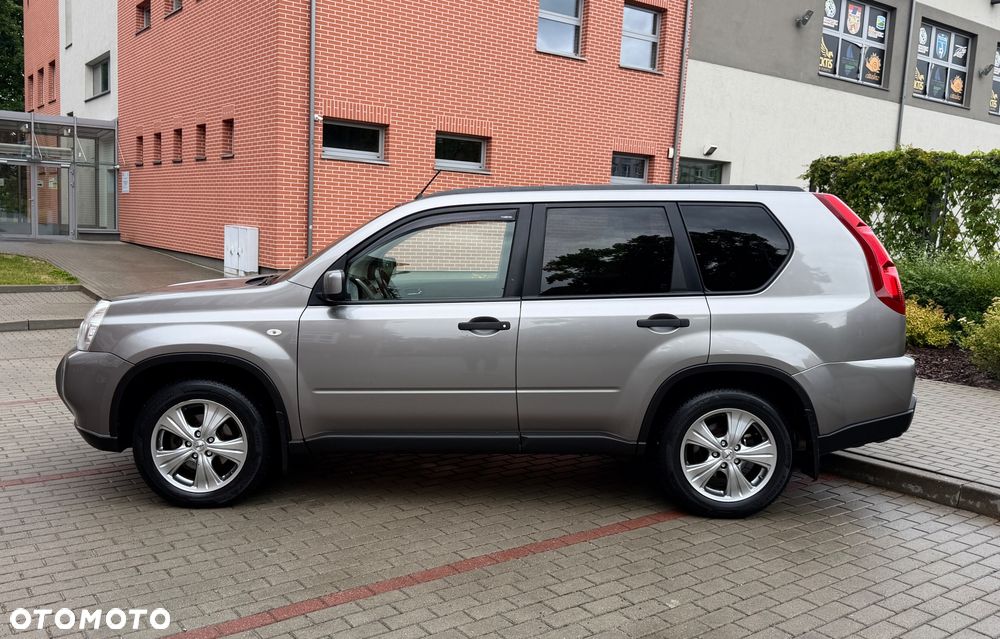 Nissan X-Trail 2.0 dCi XE - 11