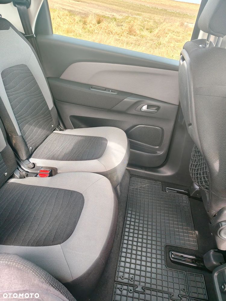 Citroën C4 Picasso 1.6 VTi Seduction - 4