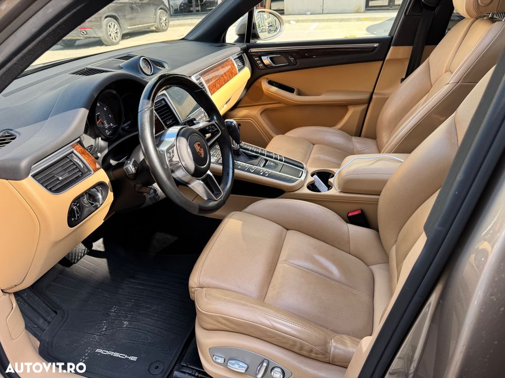 Porsche Macan - 14