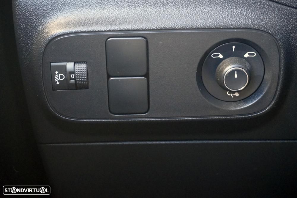 Citroën C3 1.2 PureTech Feel - 14