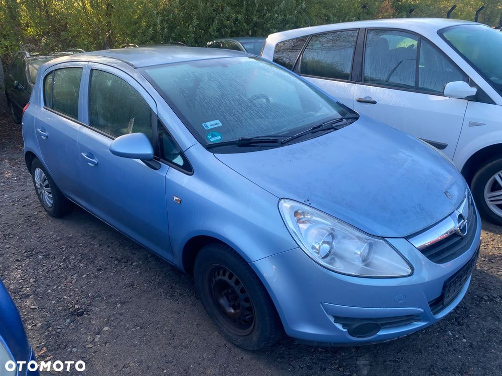 229 / Opel Corsa D /  Na Części / - 3