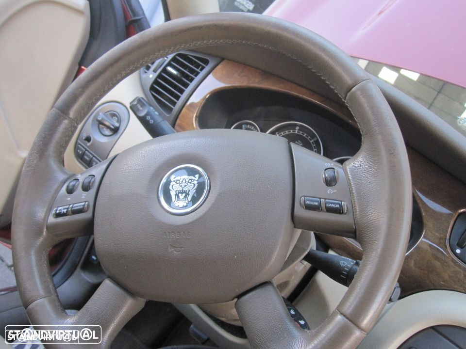 Caixa Velocidades Jaguar X- Type Estate 2.0D xenon de 2005 - 11