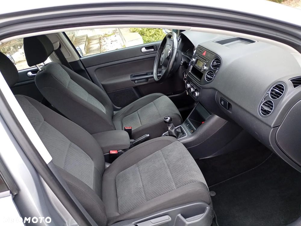 Volkswagen Golf Plus 1.6 TDI DPF Trendline - 23