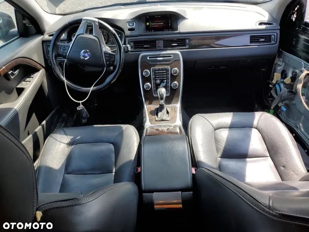 Volvo XC 70 T5 AWD Dynamic Momentum - 1