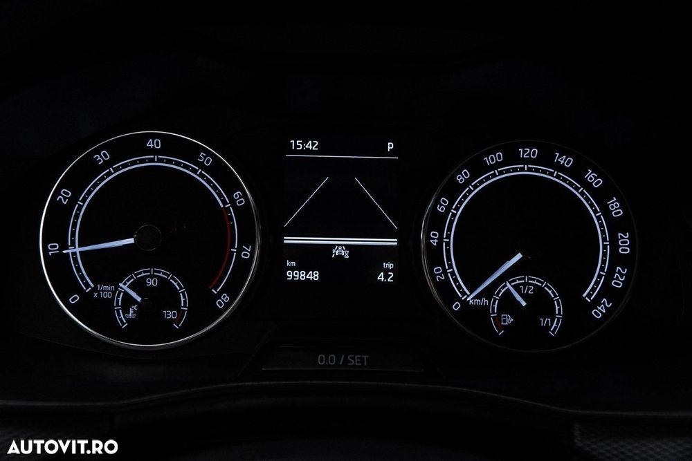 Skoda Kamiq 1.0 TSI DSG Ambition - 30