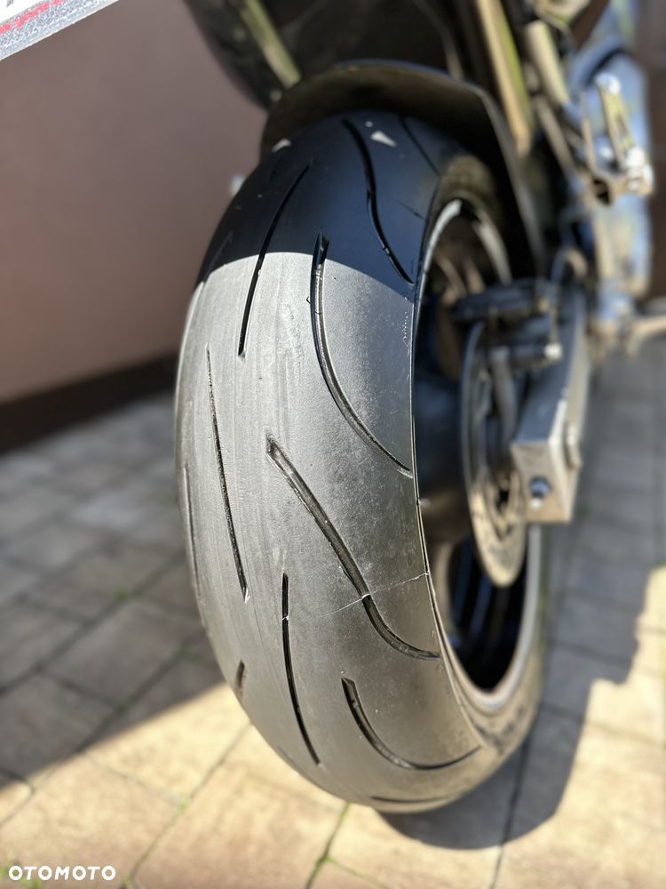 Yamaha FZ6 - 11
