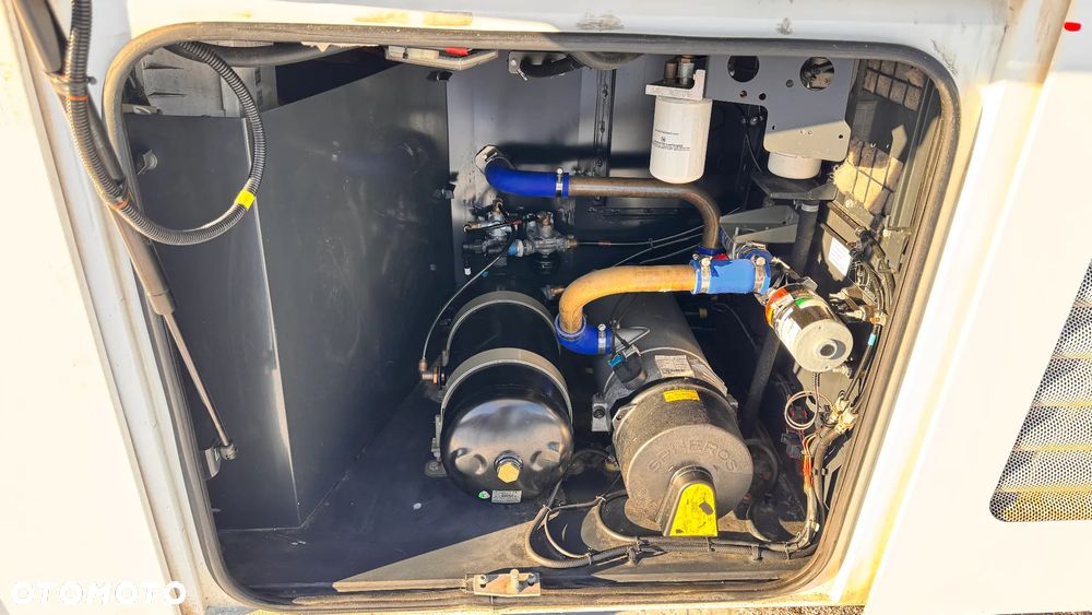 Irisbus Recreo / Crossway / 60 miejsc / euro 5 - 13