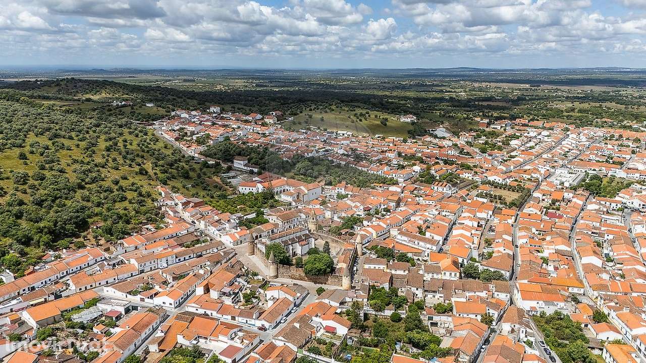 Moradia T10 para venda - Grande imagem: 2/15