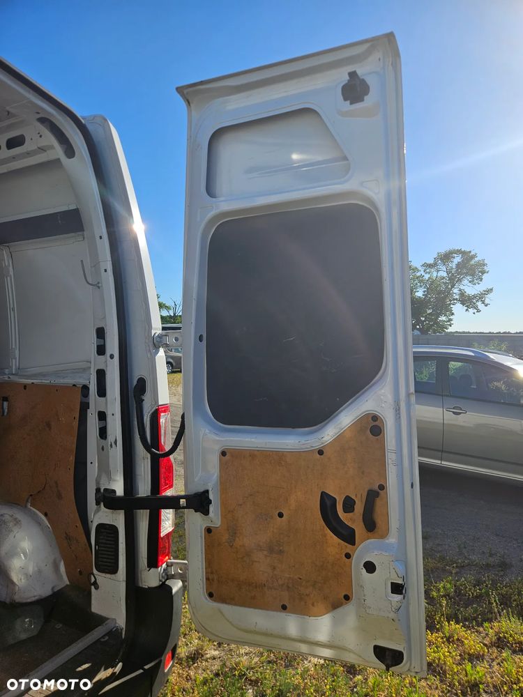 Drzwi tylne Renault Master III - 3