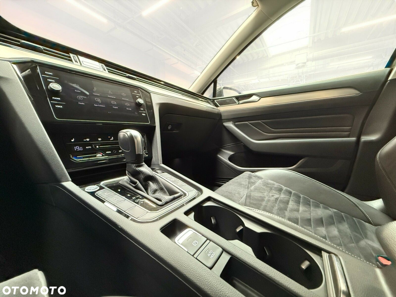 Volkswagen Passat 1.5 TSI EVO Essence DSG - 28