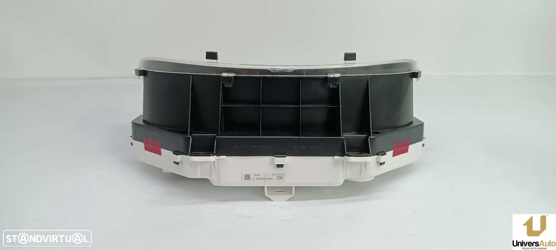QUADRANTE LEXUS IS 300H - 10