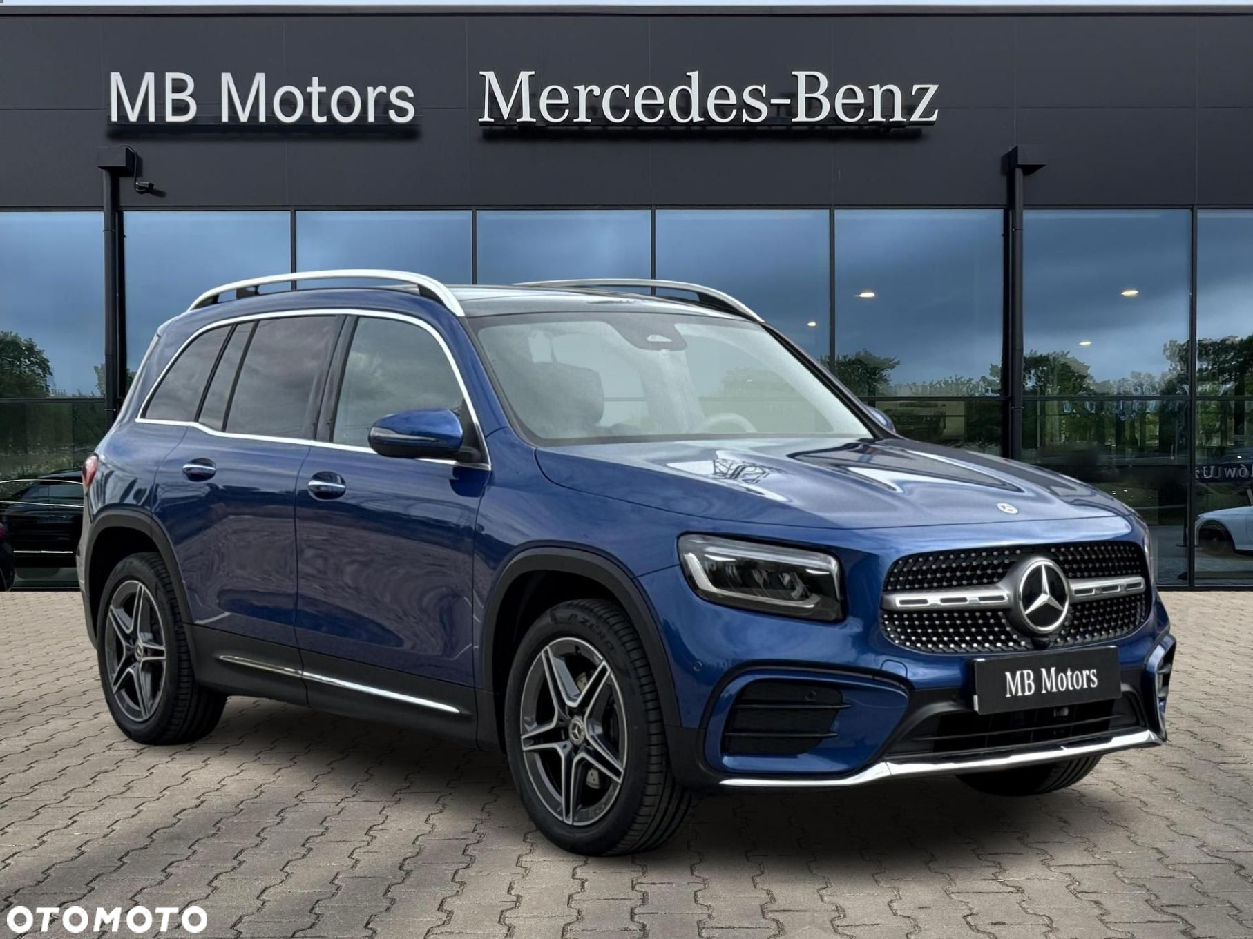 Mercedes-Benz GLB - 2