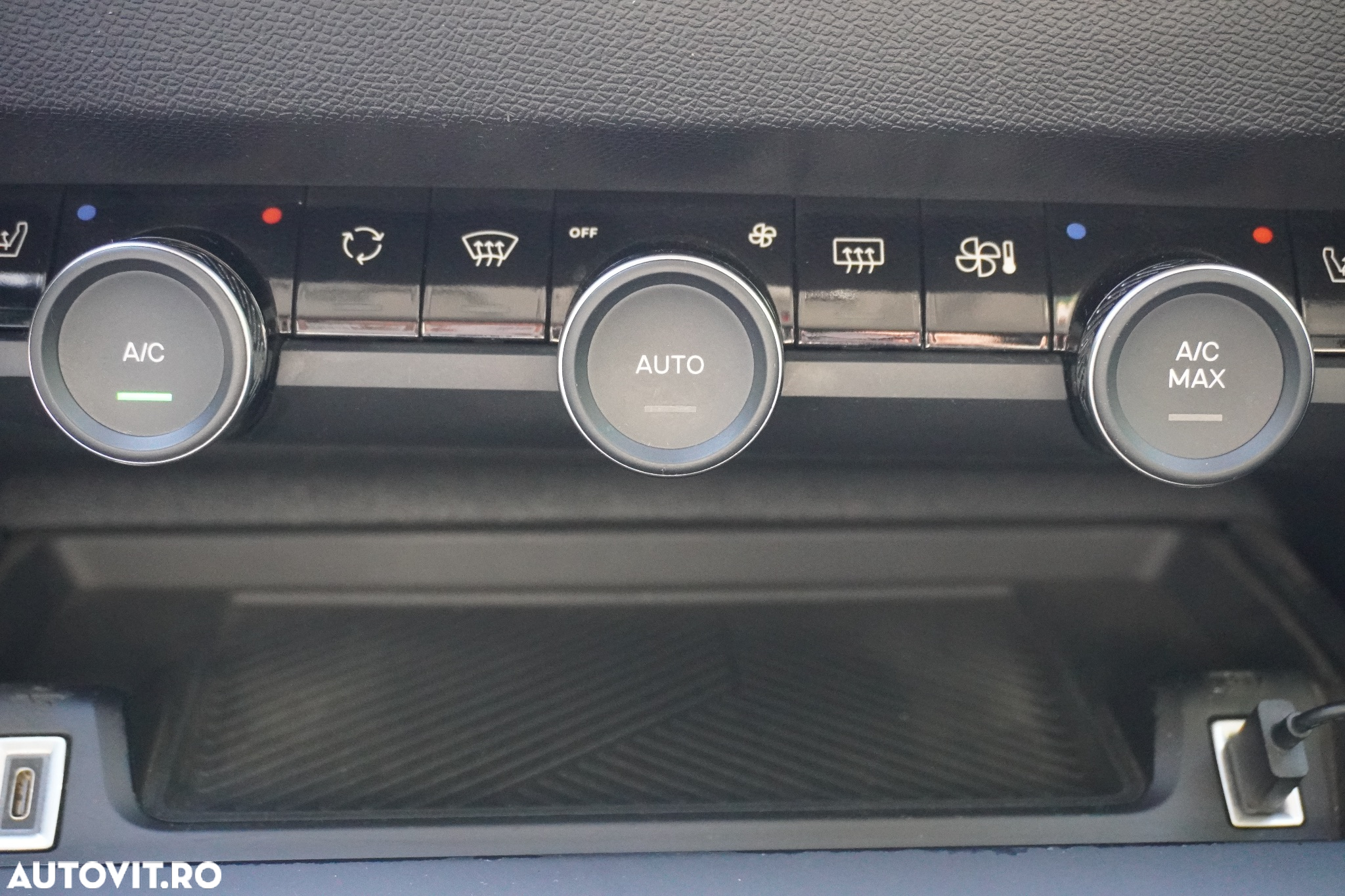 Citroën C4 1.2 PureTech 100 S&S BVM6 Feel - 4