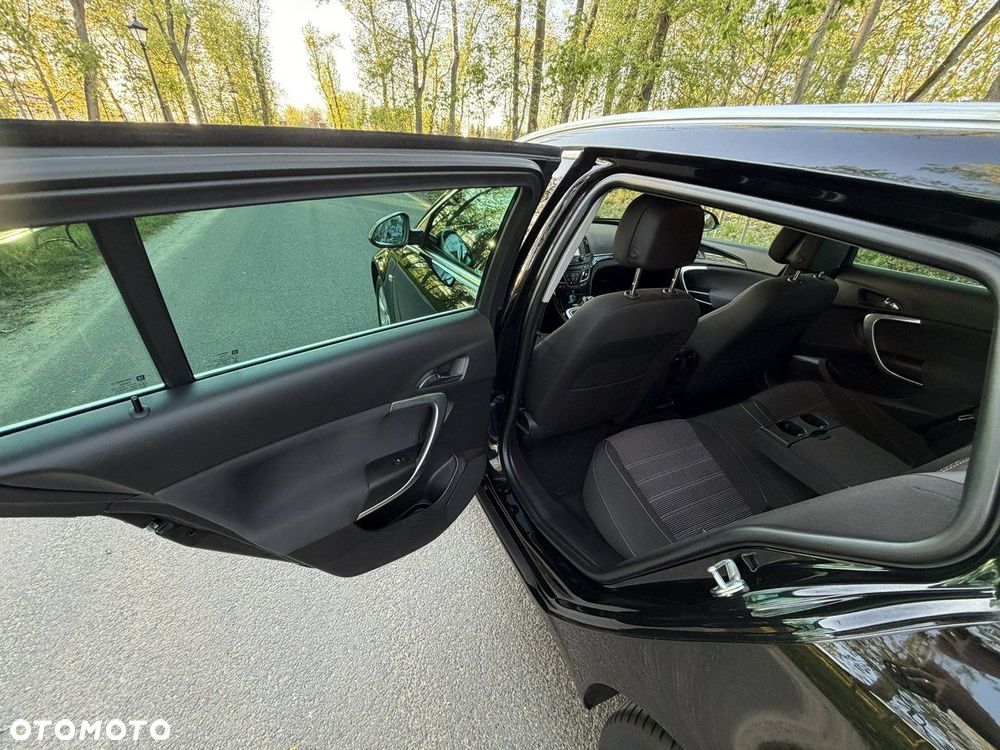 Opel Insignia - 19