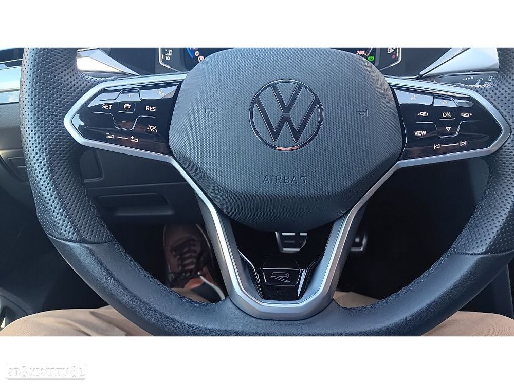 VW Arteon Shooting Brake 2.0 TDI R-Line DSG - 24