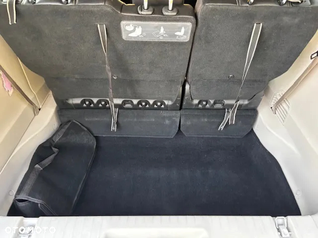 Chrysler Voyager - 11
