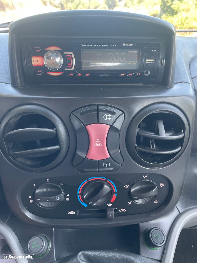 Fiat Doblo Combi 1.3 Multijet - 6